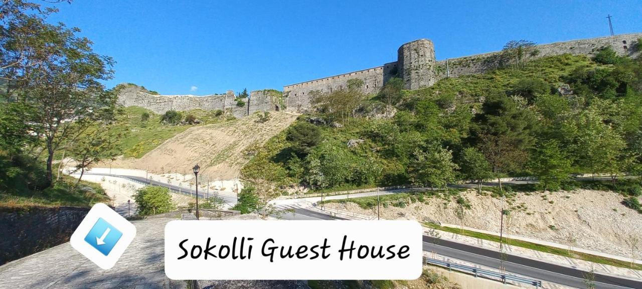 Gjirokastër Sokolli Guest House מראה חיצוני תמונה